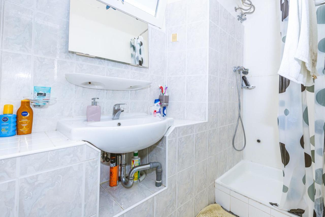 Guesthouse Isabel La Catolica Dubrovnik Eksteriør bilde