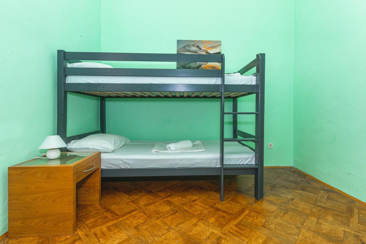 Guesthouse Isabel La Catolica Dubrovnik Eksteriør bilde